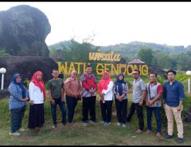 Kegiatan Forum Group Discussion dengan Tim Pengabdian Masyarakat UPY untuk Pengelolaan Wisata Watu G
